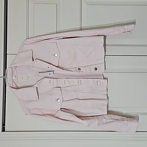 Size Large Cropped Button Down Jacket